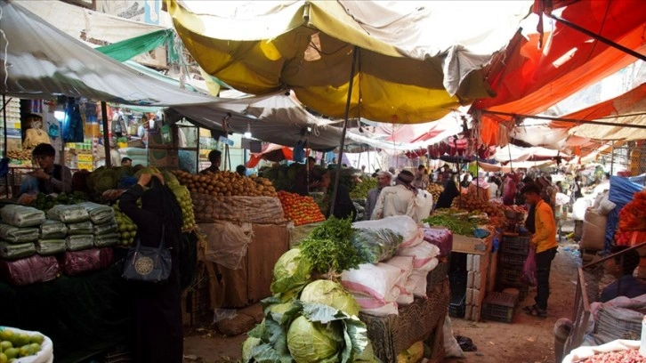 BM: Yemen riyalindeki değer kaybı milyonlarca kişiyi gıdadan mahrum bırakıyor