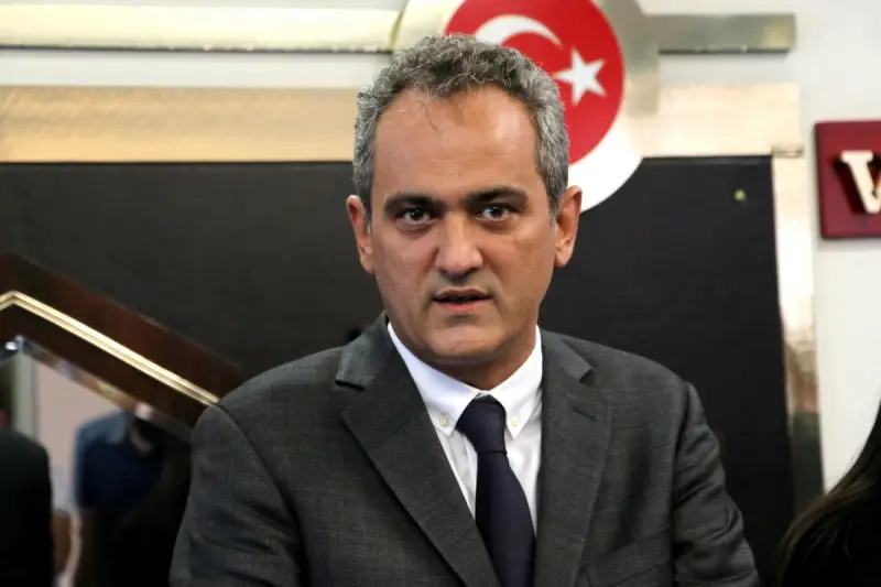 Türkiye genelinde yaklaşık 200 derslik korona virüs nedeniyle eğitim-öğretime ara verdi